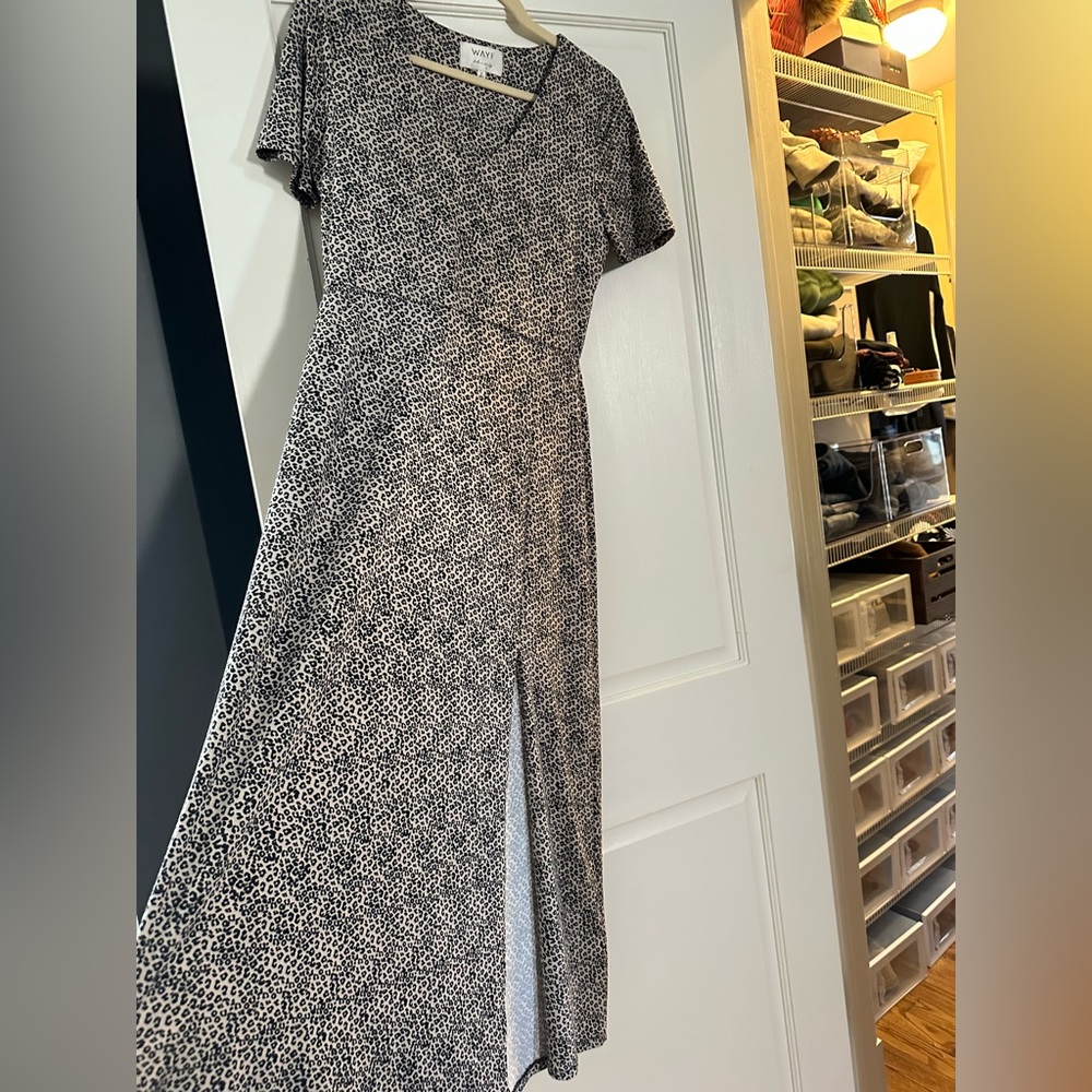 NORDSTROM | Alexa Short Sleeve MIDI DRESS - Picture 2 of 5